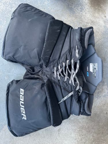 Senior Small 2020 Bauer Elite Hockey Goalie Pants (Used)
