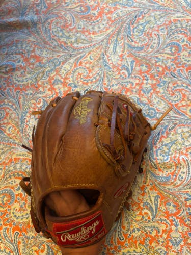 Rawlings Heart of the Hide RH Pitcher's Baseball Glove 11.75" (Used)