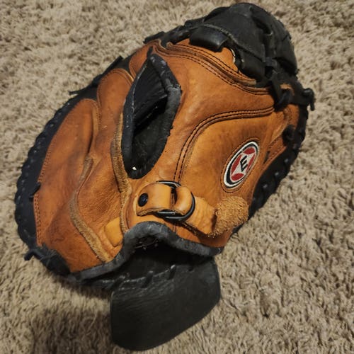 Easton RH Catcher's Natural Baseball Glove 33" USA steer hide. Game Ready