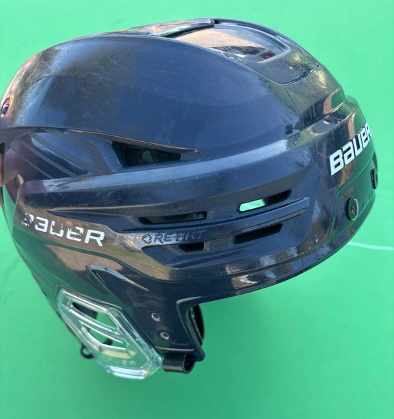Blue Medium Bauer Re-Akt 85 Helmet (Used)