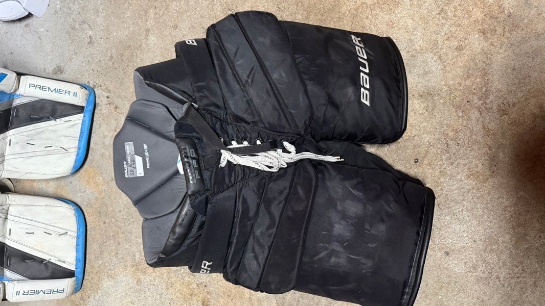Senior Large Bauer Pro Hockey Goalie Pants (Used)