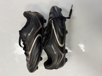Used Champion Sports Soccer Cleats Black Junior 03.5 11860-C000298316