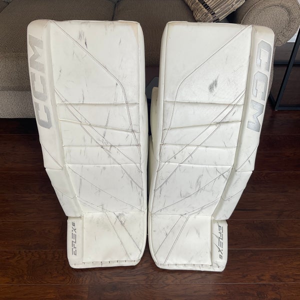 CCM Extreme Flex 6 Goalie Pads - 33+1.5
