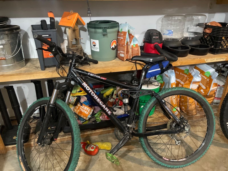 Unisex 1999 Motobecane Mountain Bike 15.5" (Used)