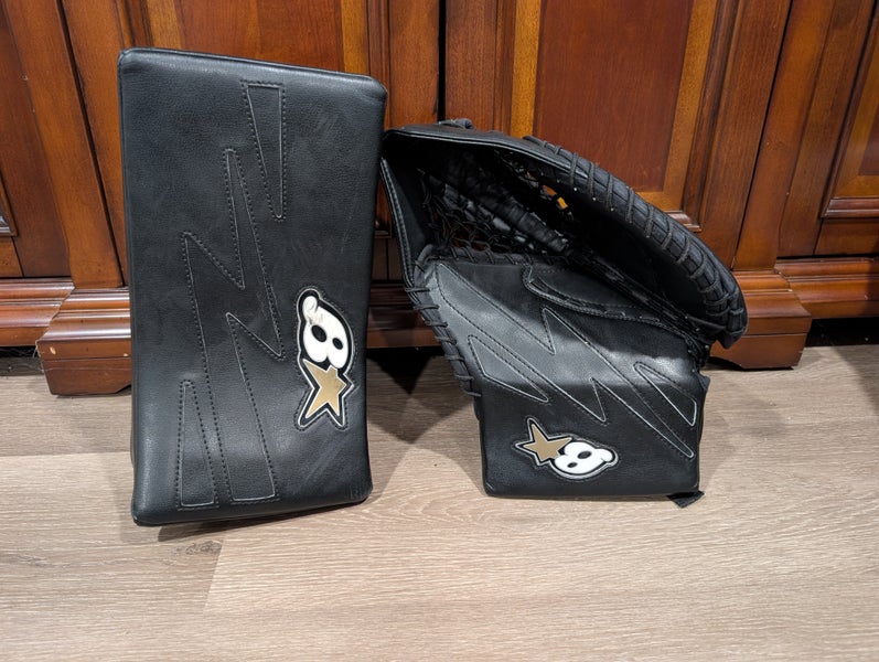 Junior Brian's Netzero Regular Blocker and Glove set