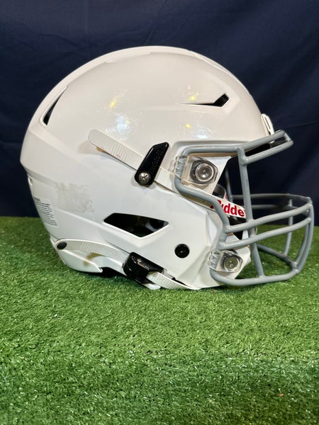 Extra Large Youth Riddell SpeedFlex Helmet (Used)