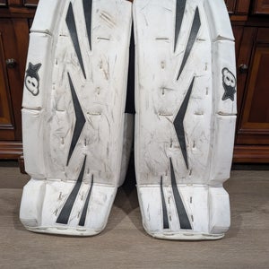 27" +1  Brian's Netzero Goalie Leg Pads - Free Bauer Knee pads