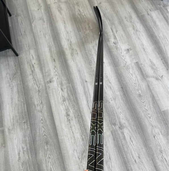 2-pack Senior Bauer Nexus Tracer Right Handed Hockey Stick Toe Pattern Pro Stock (New)