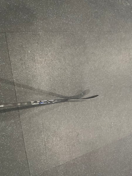 Senior Bauer Vapor Hyperlite 2 Left Hand Hockey Stick P29 Pro Stock (New)