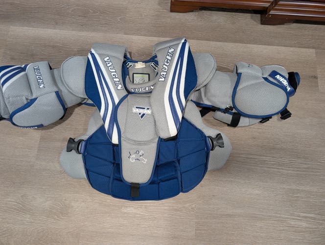 Medium Junior - Vaughn Ventus SLR Goalie Chest Protector