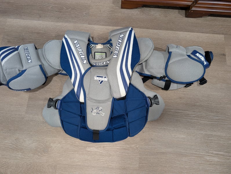 Medium Junior - Vaughn Ventus SLR Goalie Chest Protector