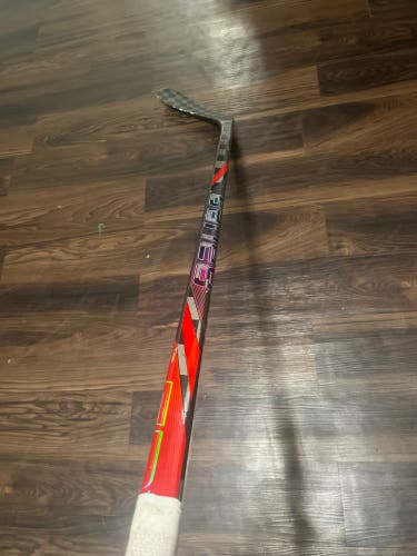 50 Flex P92 Bauer Tracer Custom Red Lefty (used check desc)