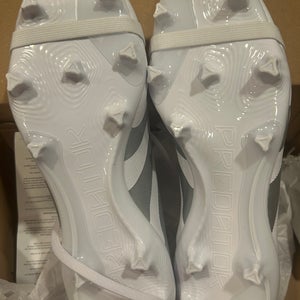 White Unisex Size M 7.5 (W 8.5) Adidas Predator Elite FG Molded Cleats Cleats (New)