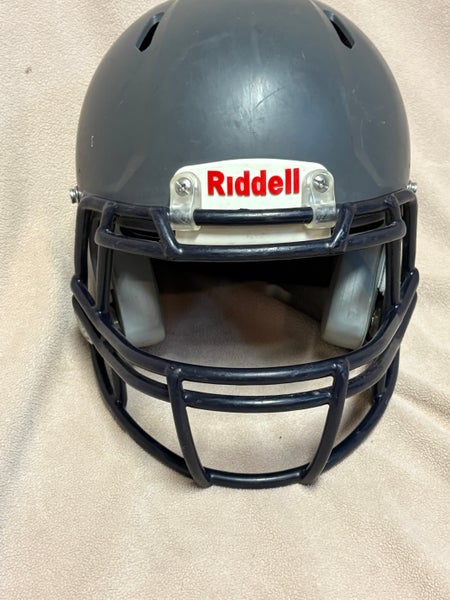 XS Youth Riddell Victor Helmet (Used)