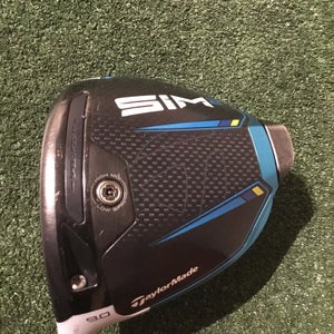 Taylormade Left Handed SIM2 9* Driver X-Stiff Fujikura Atmos Tour Spec Graphite
