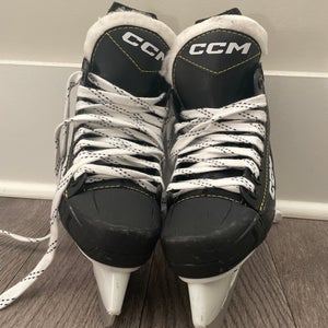 CCM AS-550 Hockey Skates Regular Width Size 1 (Used)