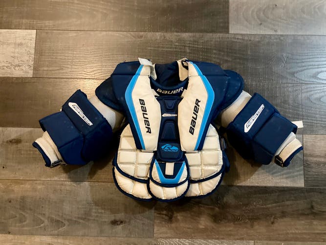 Small Bauer Goalie Chest Protector (Used)