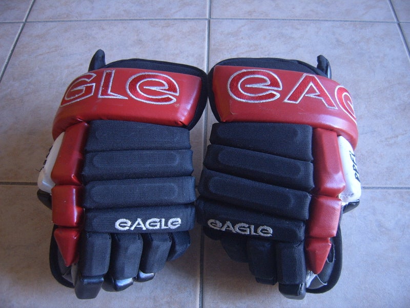 Good Condition Eagle PPFi Senior Hockey Gloves sz 13" Rare Red/Black/white Made in Canada