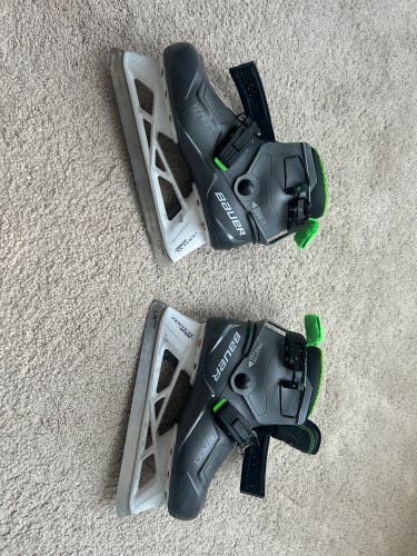 Bauer Konekt Hockey Goalie Skates Size 2 (Used)