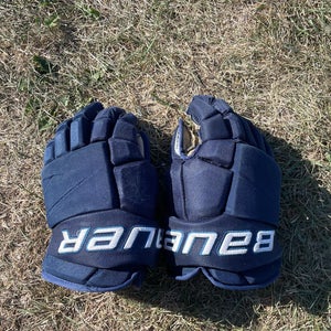 Blue Senior Bauer Vapor team pro Gloves 14" (Used)