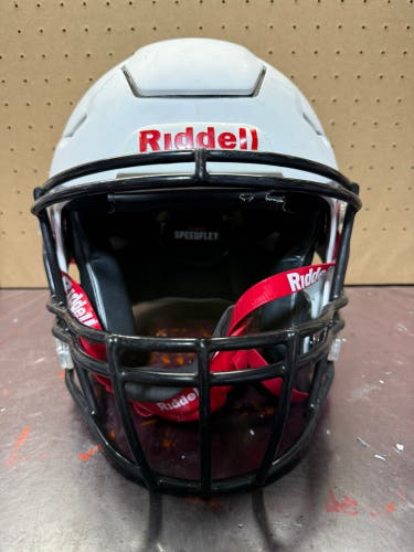 Riddell speed flex size medium adult 2025