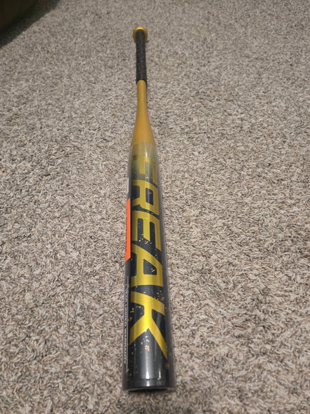 26oz 2025 Miken Freak Gold USSSA Slowpitch Softball Bat