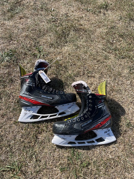 Senior Bauer Vapor X2.9 Hockey Skates 9 (Used)