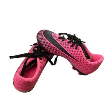 Used Nike Soccer Cleats Pink Youth 10.0 11760-S000082448