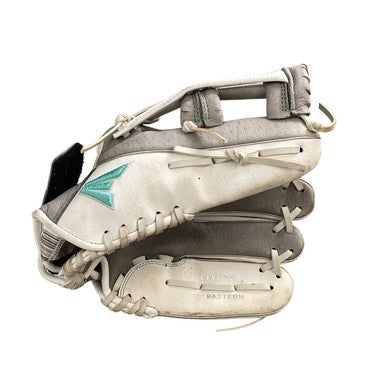 Used Easton GHOST BB/SB Glove RH Throw White 11" 11760-S000082395