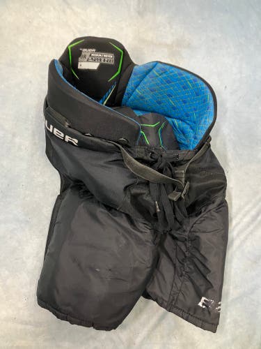 Black Junior Medium Bauer X Hockey Pants (Used)