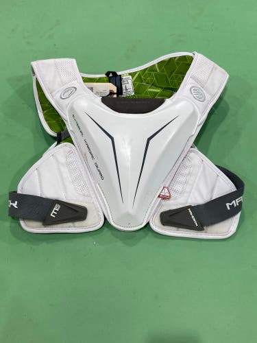Used Large Maverik M5 Shoulder Pads