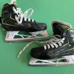 Intermediate Bauer GSX Hockey Goalie Skates Regular Width Size 5.5 (Used)