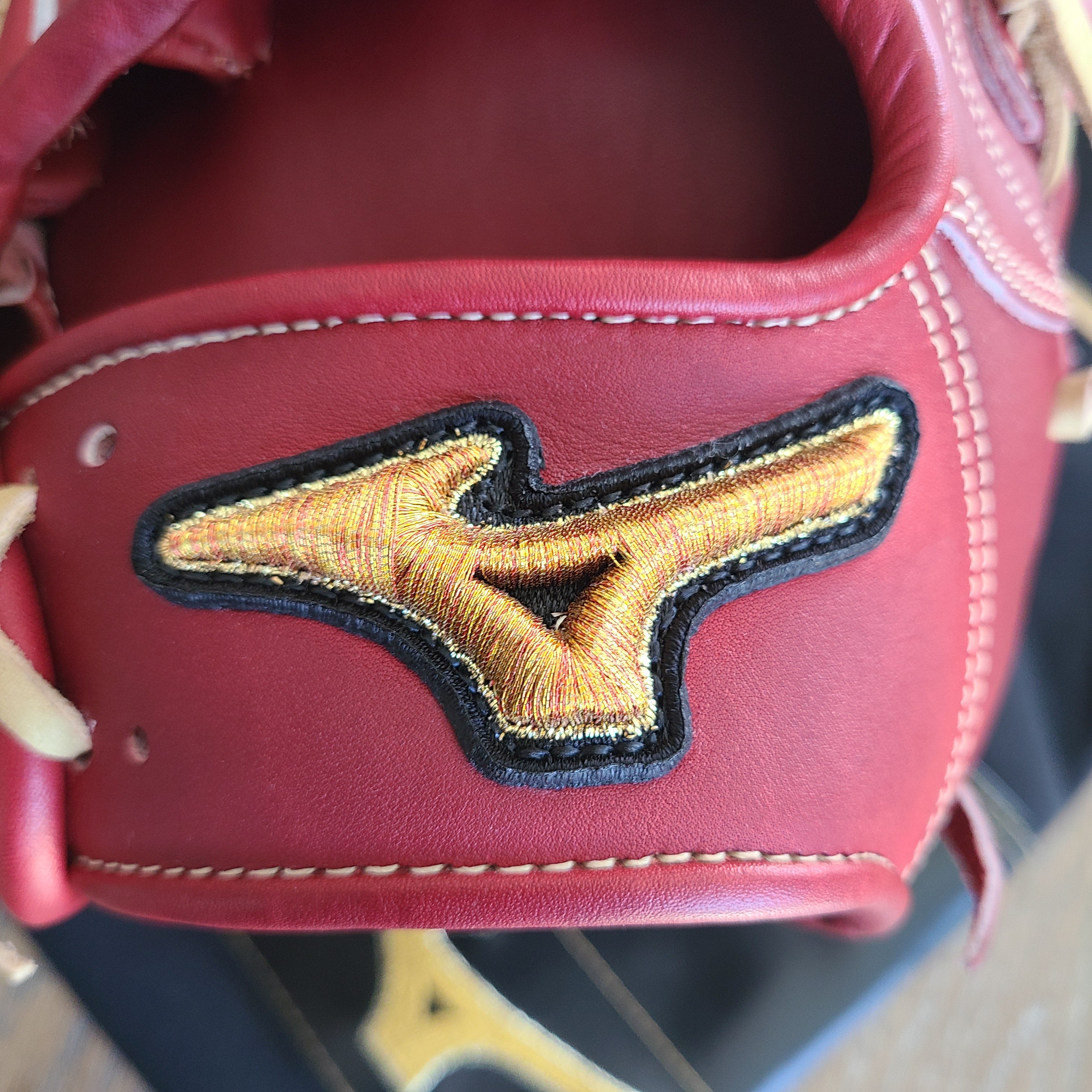 Super rare! Mizuno Pro 11.5