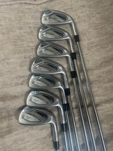 Men's 2025 Mizuno JPX 925 Hot Metal Pro Right Handed Iron Set Stiff Flex (Used)