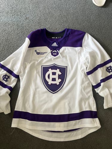 White Size 50 Adult Unisex Adidas Jersey (New)