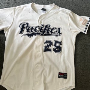White XL Men's Jersey (Used)