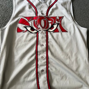 Gray Medium/Large Men's Wilson Jersey (Used)