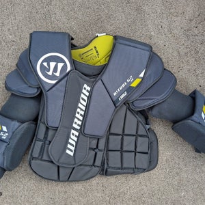 Large Senior Warrior Ritual G2 Goalie Chest Protector (Used)