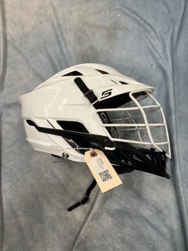 White Adult Cascade S Helmet (Used)