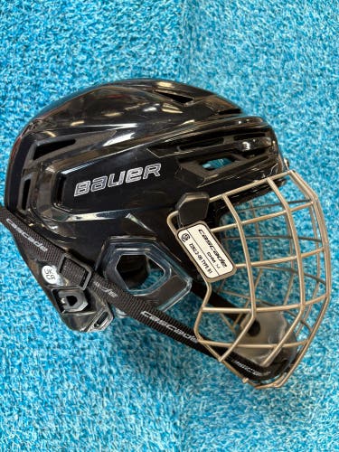 Black Medium Bauer Re-Akt 150 Helmet (Used)
