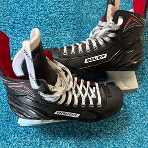 Senior Bauer Vapor X300 Hockey Skates Regular Width 11 (Used)