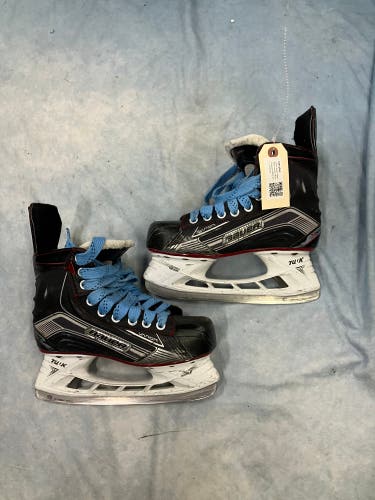 Junior Bauer Vapor X500 Hockey Skates Regular Width Size 3.5 (Used)