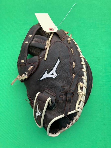 Mizuno Franchise RH Catcher's Softball Glove 34" (Used)