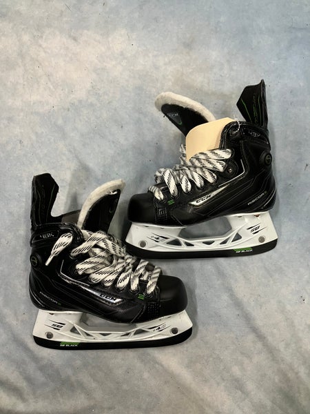 Junior CCM RibCor 48K Pump Hockey Skates Regular Width Size 1 (Used)