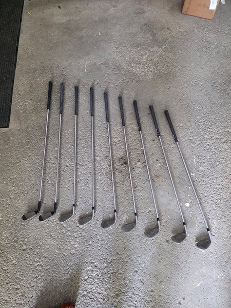 Men's BombTech Right Handed Iron Set 9 Pieces (Used)