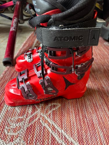 Mondo 23 & 23.5 Atomic Redster STI 90 Ski Boots (Used)