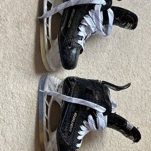 2024 Bauer Supreme Mach Hockey Skates Regular Width Size 5.5 (Used)