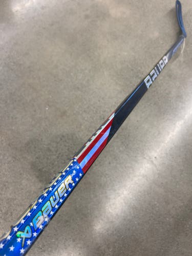 Senior Bauer Nexus ADV Hockey Stick Dressed as Sync | Luke Hughes NDPT USA Pro Stock