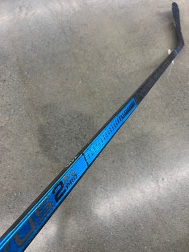 Senior Bauer Nexus 2N Pro Hockey Stick Left Hand P92 Pro Stock (Used)