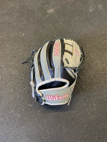 Wilson A2000 Baseball Glove